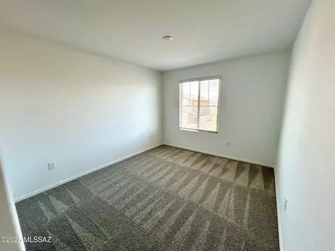 11924 E Mccready Pl, Vail, AZ 85641 photo 3