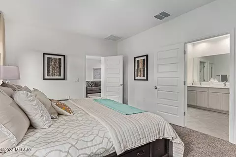 Bedroom - 9702 E Gray Hawk Dr, Tucson, AZ 85730 photo 2 of 3