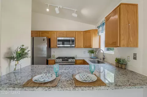 11896 N Cassiopeia Dr, Oro Valley, AZ 85737