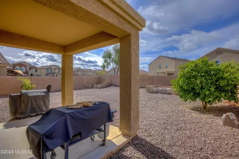 Exterior - 12252 E Domnitch Dr, Vail, AZ 85641 photo 7 of 10