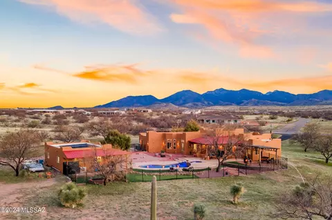 3402 W Thunder Pass Rd, Benson, AZ 85602