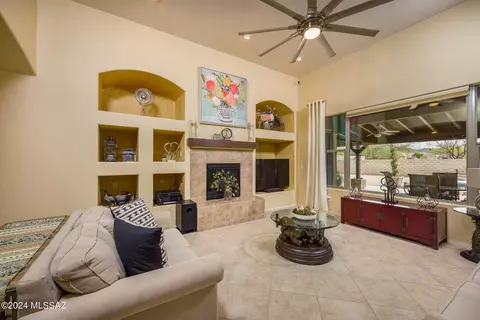 Living - 13982 E Sage Hills Dr, Vail, AZ 85641 photo 1 of 1