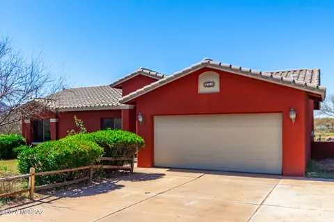 134 Calle Tiburon, Rio Rico, AZ 85648