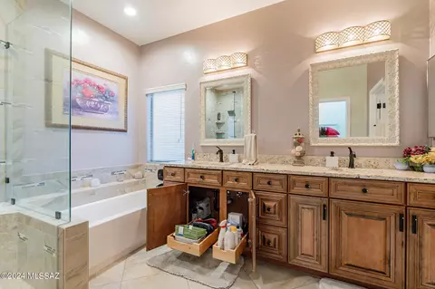 10667 E Rose Hill St, Tucson, AZ 85747 photo 29