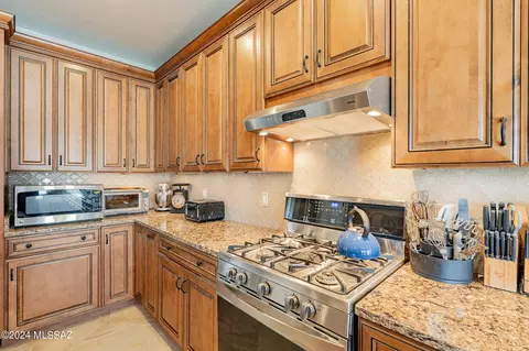 10667 E Rose Hill St, Tucson, AZ 85747 photo 21