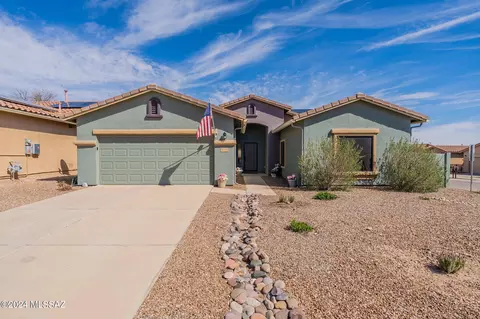 10667 E Rose Hill St, Tucson, AZ 85747