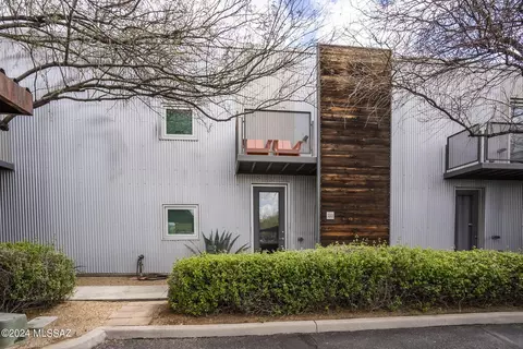 1001 E 17th St #133, Tucson, AZ 85719