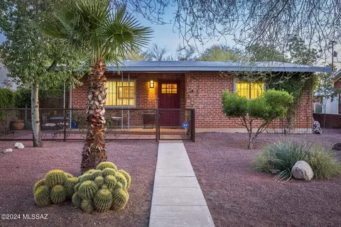 3028 E 1st St, Tucson, AZ 85716