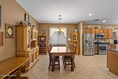 Dining - 12642 E Nona Ln, Vail, AZ 85641 photo 5 of 5