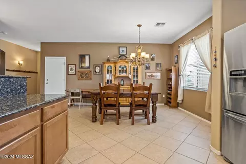 Dining - 12642 E Nona Ln, Vail, AZ 85641 photo 1 of 5