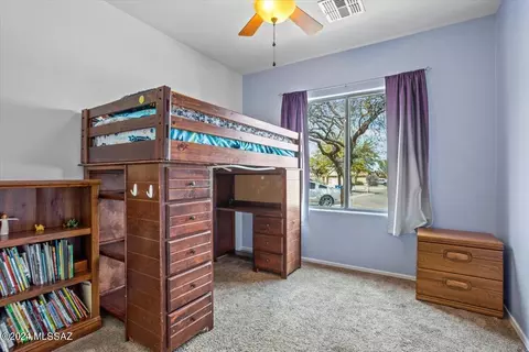 Bedroom - 12642 E Nona Ln, Vail, AZ 85641 photo 4 of 6