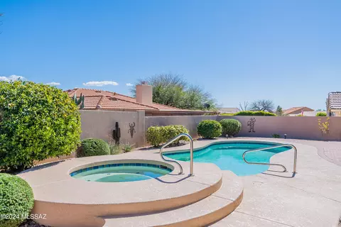 38275 S Rolling Hills Dr, Saddlebrooke, AZ 85739