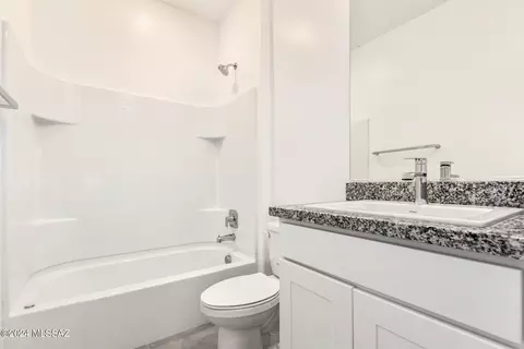 Bath - 9727 E Gray Hawk Dr, Tucson, AZ 85730 photo 2 of 2