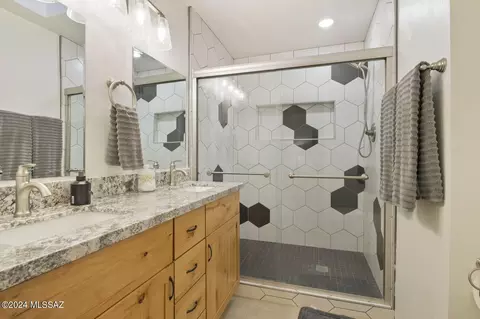 Bath - 7746 E Hampton St, Tucson, AZ 85715 photo 1 of 3