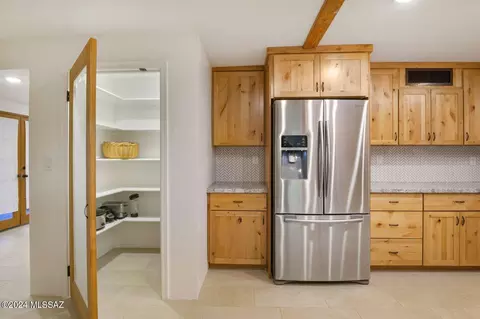 Kitchen - 7746 E Hampton St, Tucson, AZ 85715 photo 3 of 4