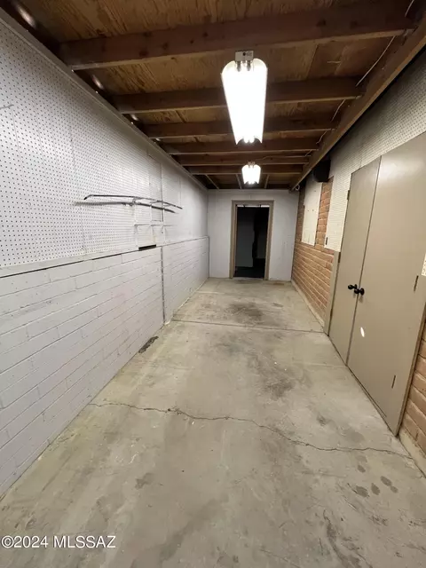 Entry Way - 7746 E Hampton St, Tucson, AZ 85715 photo 2 of 2
