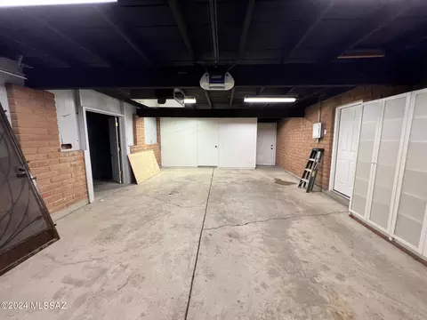 Exterior - 7746 E Hampton St, Tucson, AZ 85715 photo 8 of 8