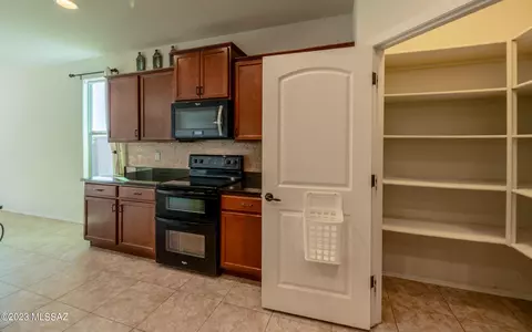 14086 E Voss St, Vail, AZ 85641 photo 7