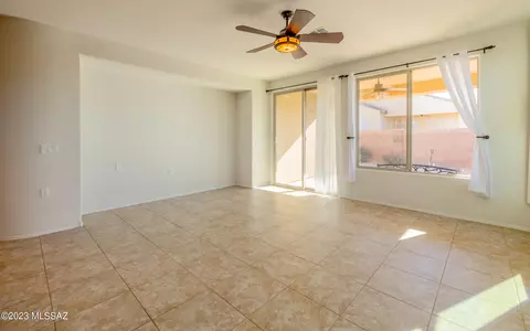 14086 E Voss St, Vail, AZ 85641 photo 14