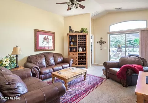8744 N Moonfire Dr, Tucson, AZ 85743