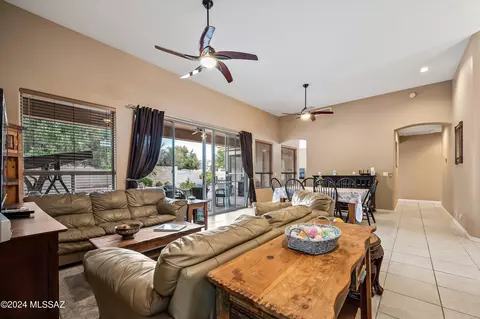 Living - 9657 E Waters Edge Pl, Tucson, AZ 85749 photo 1 of 1
