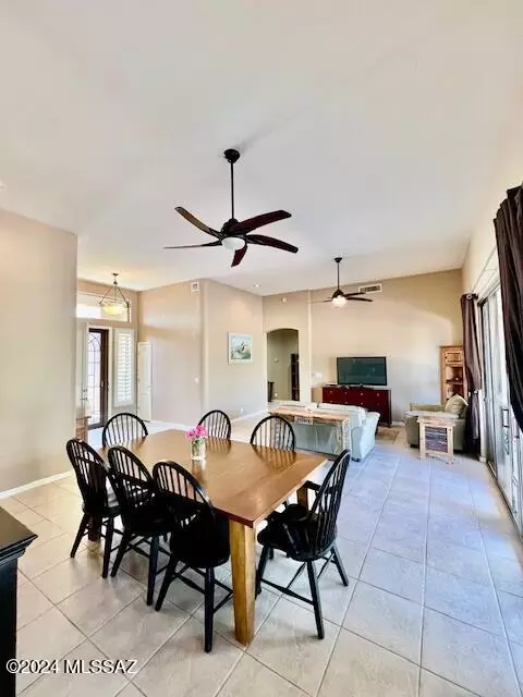 Dining - 9657 E Waters Edge Pl, Tucson, AZ 85749 photo 1 of 3