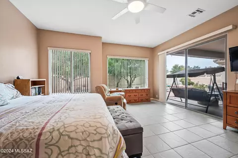 Bedroom - 9657 E Waters Edge Pl, Tucson, AZ 85749 photo 6 of 9