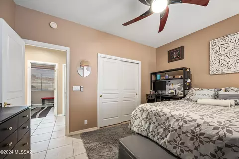 Bedroom - 9657 E Waters Edge Pl, Tucson, AZ 85749 photo 1 of 9