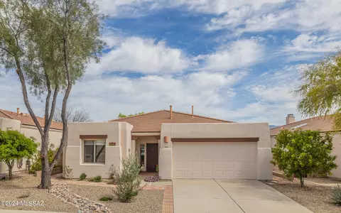 4204 W Golder Star Pl, Tucson, AZ 85745