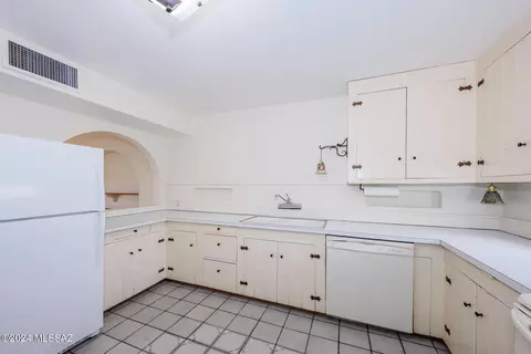 Kitchen - 1807 E Silver St, Tucson, AZ 85719 photo 4 of 4