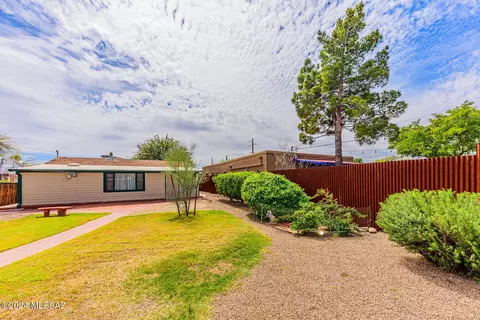 Exterior - 1807 E Silver St, Tucson, AZ 85719 photo 14 of 16