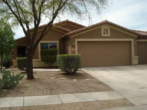 6467 W Elk Falls Way, Tucson, AZ 85757