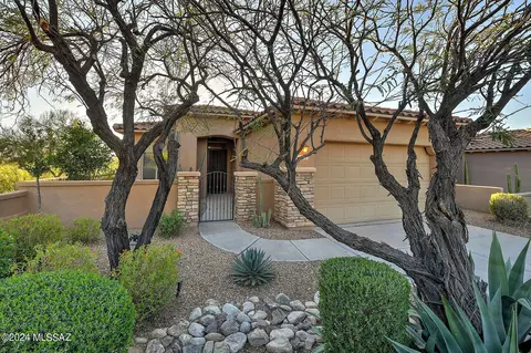 3443 E Corte Paloma Brava, Tucson, AZ 85718