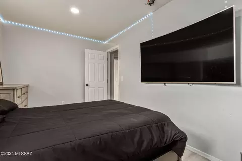 Bedroom - 3768 E Felix Blvd, Tucson, AZ 85706 photo 7 of 10
