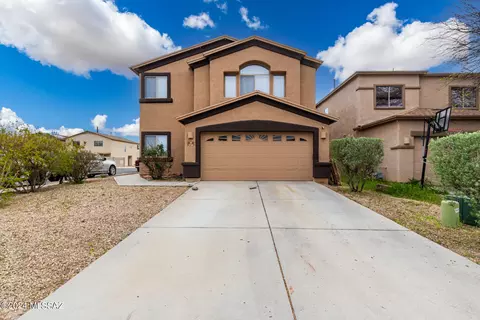 Exterior - 3768 E Felix Blvd, Tucson, AZ 85706 photo 2 of 7