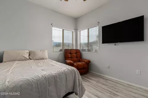 Bedroom - 3768 E Felix Blvd, Tucson, AZ 85706 photo 8 of 10