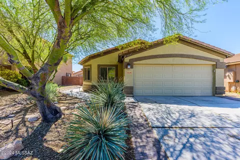 Exterior - 4118 E Shadow Branch Dr, Tucson, AZ 85756 photo 1 of 7
