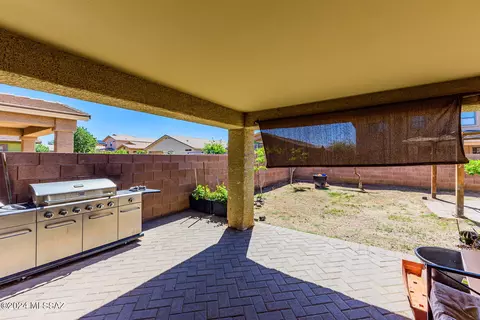 Exterior - 4118 E Shadow Branch Dr, Tucson, AZ 85756 photo 3 of 7