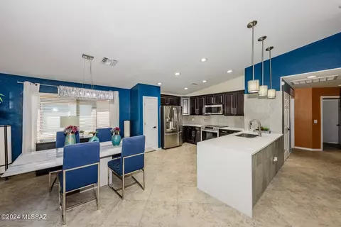 Dining - 4118 E Shadow Branch Dr, Tucson, AZ 85756 photo 1 of 4