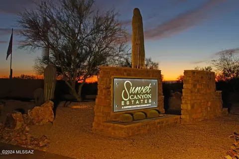 11841 N Mesquite Sunset Pl, Oro Valley, AZ 85742
