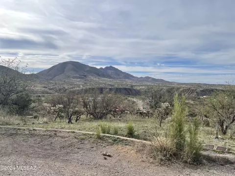 1901 Roma Ct, Rio Rico, AZ 85648