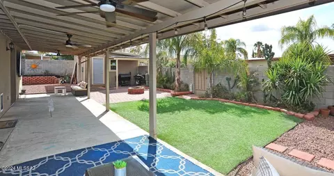 Exterior - 9512 E Myra Dr, Tucson, AZ 85730 photo 5 of 14