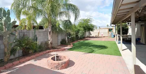 Exterior - 9512 E Myra Dr, Tucson, AZ 85730 photo 8 of 14