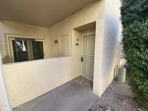 1200 E River Rd #C34, Tucson, AZ 85718