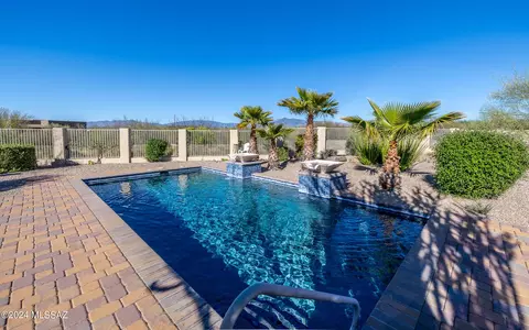 Exterior - 13835 S Galloping Dee Ct, Vail, AZ 85641 photo 9 of 14