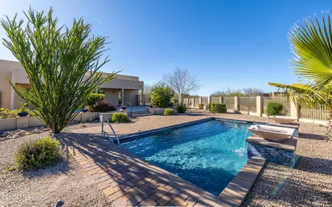 Exterior - 13835 S Galloping Dee Ct, Vail, AZ 85641 photo 10 of 14
