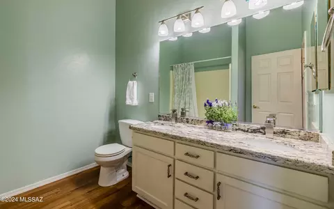 Bath - 13835 S Galloping Dee Ct, Vail, AZ 85641 photo 5 of 5