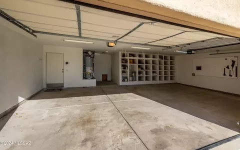 Exterior - 13835 S Galloping Dee Ct, Vail, AZ 85641 photo 13 of 14