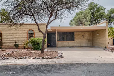 8146 Estes Ln, Tucson, AZ 85710