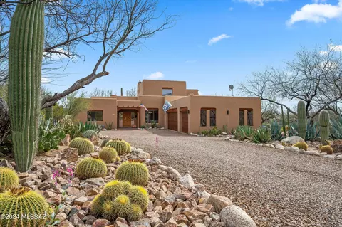 12560 E Sonoran Ridge Dr, Tucson, AZ 85749